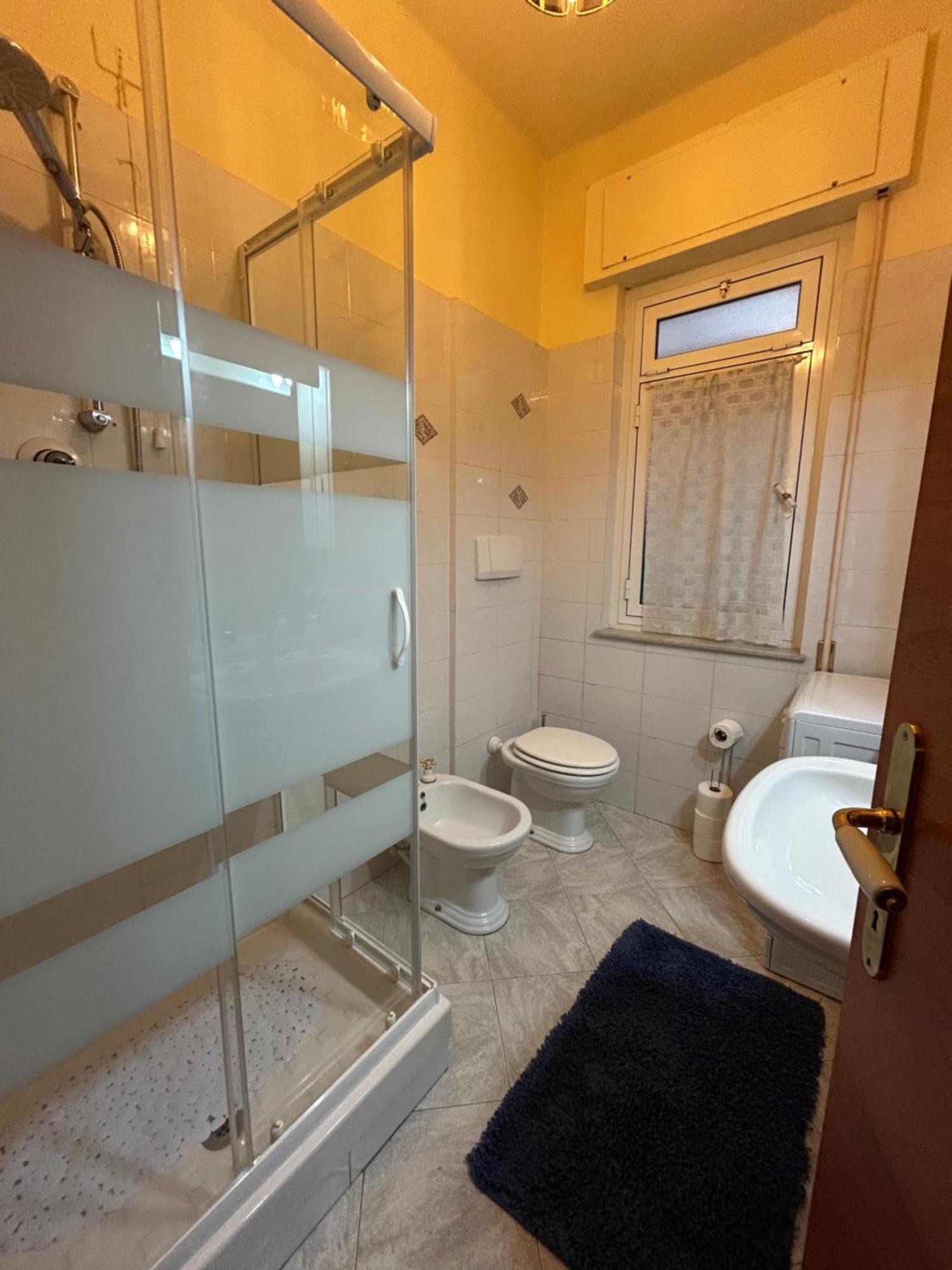 La Casa Di Carla Apartment Genoa Bagian luar foto